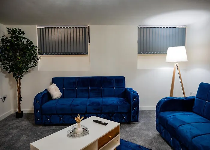 Basement Bliss Hideaway * Bradford (West Yorkshire)