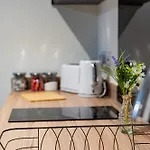 Basement Bliss Hideaway Apartamento
