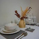 Basement Bliss Hideaway Apartamento Bradford (West Yorkshire)
