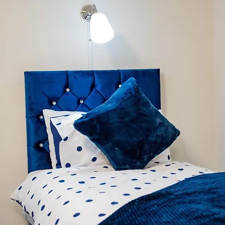 Basement Bliss Hideaway Apartman Bradford