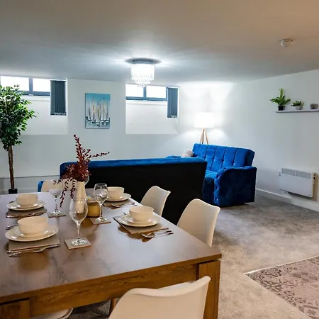 Basement Bliss Hideaway Bradford (West Yorkshire)