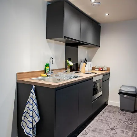 Basement Bliss Hideaway Apartman Bradford