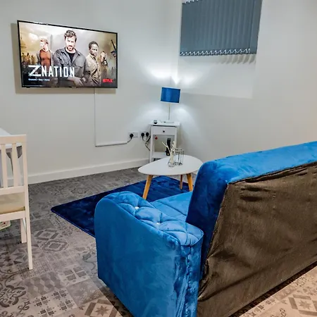 Basement Bliss Hideaway Apartman *