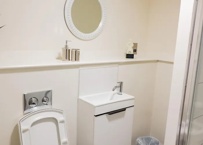 Basement Bliss Hideaway Bradford (West Yorkshire)