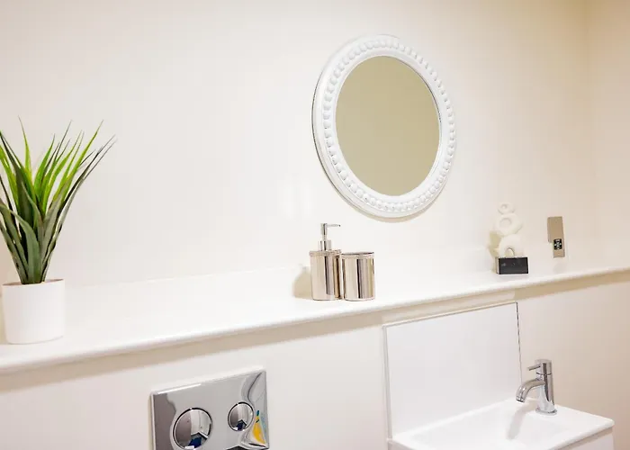 Basement Bliss Hideaway Апартаменты