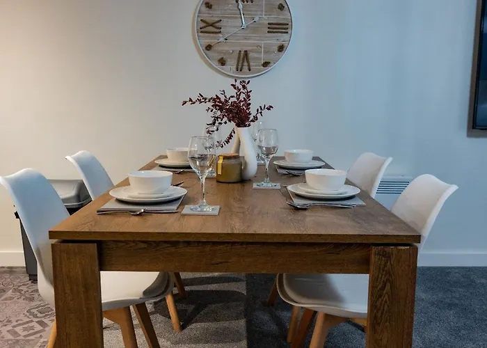 Basement Bliss Hideaway Bradford (West Yorkshire)