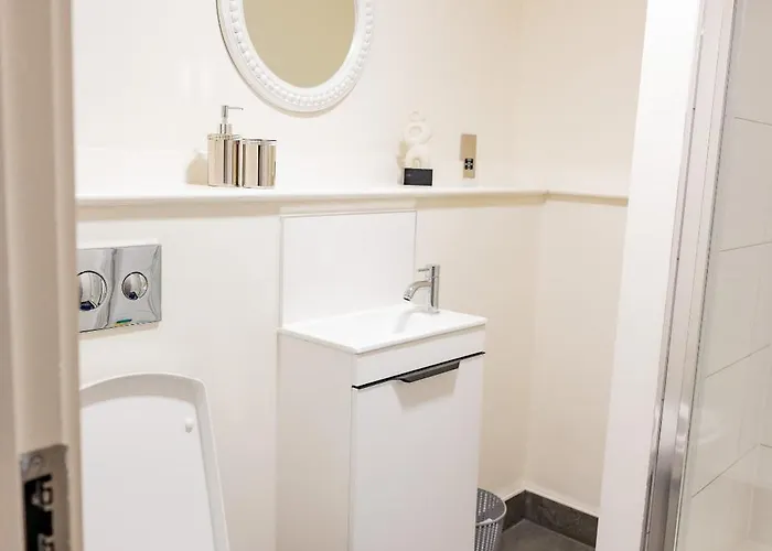 Apartment Basement Bliss Hideaway Bradford (West Yorkshire)