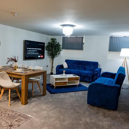 アパート Basement Bliss Hideaway *