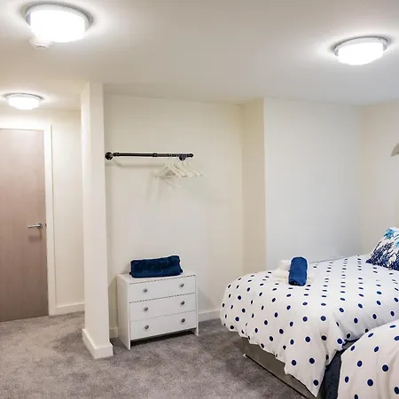 Апартаменты Basement Bliss Hideaway Брадфорд